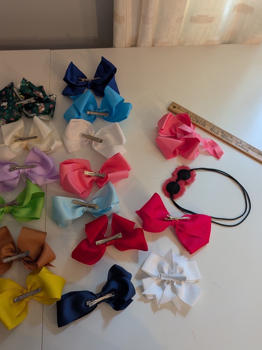 Assorted Kids Hair Bows - Multi Color Pack - Picture 2 of 4